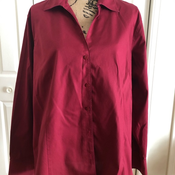 Jones New York Long Sleeve Wine Colored Broadcloth Blouse. - Picture 1 of 5